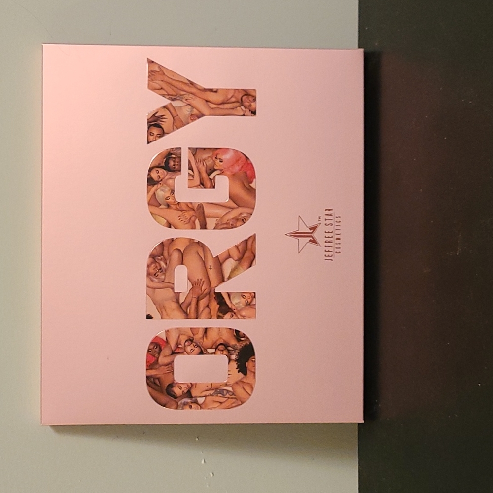 Jeffree star orgy pallete